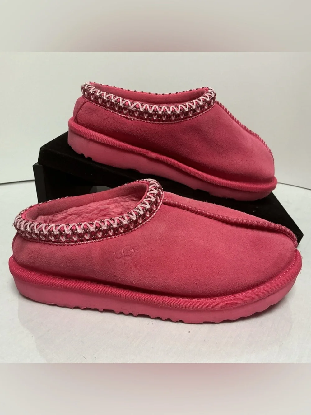 UGG Tasman Slipper Pink Suede Sheepskin Lined Youth Size 13